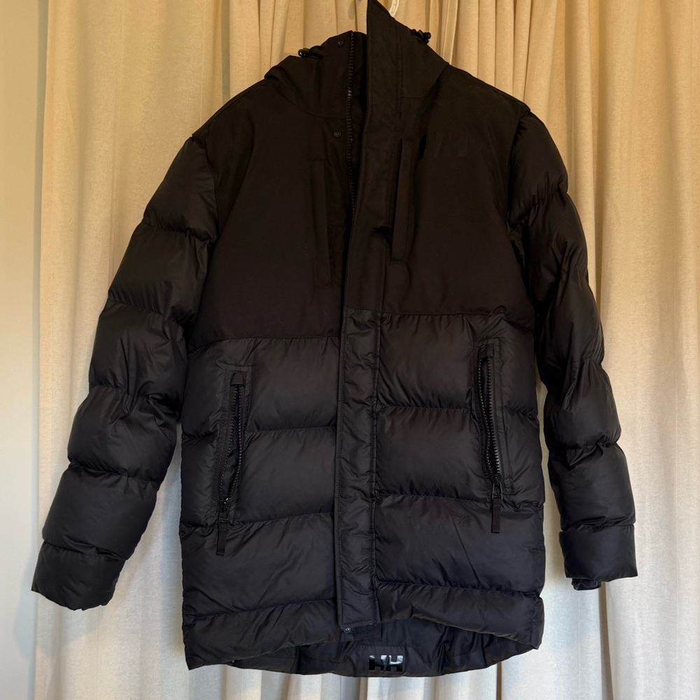 Helly Hansen Men's Midnight Black Puffer Coat